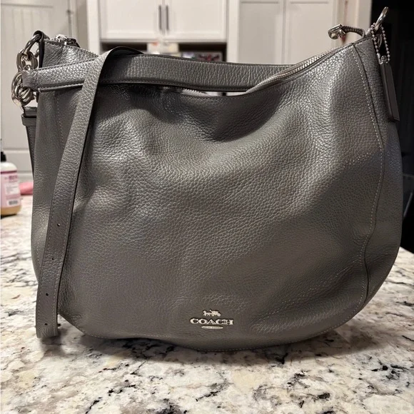 Coach Gray Leather Shoulder Bag - Picture 1 of 10